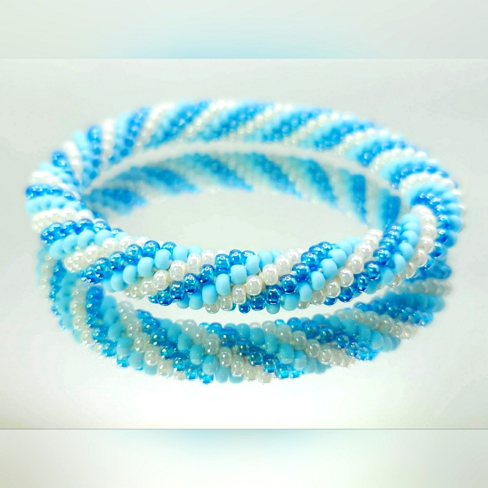 beautiful crochet Beaded bracelet